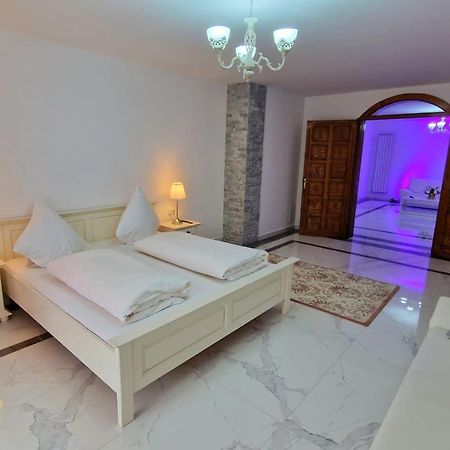 Hotel Casa Avram Suczawica Zewnętrze zdjęcie