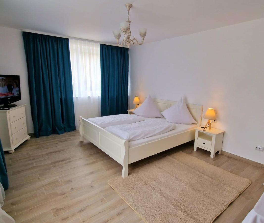 Hotel Casa Avram Suczawica Zewnętrze zdjęcie