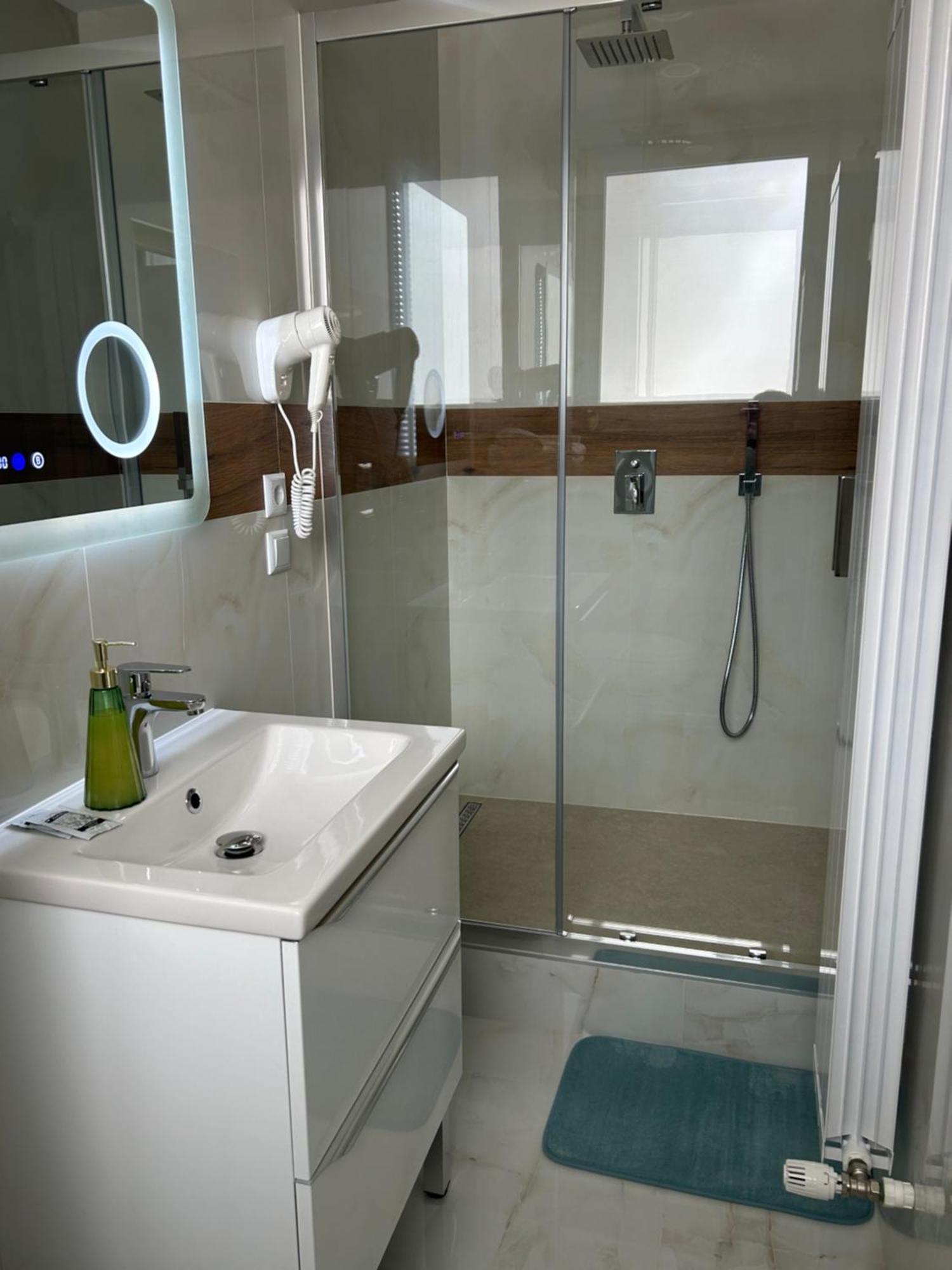 Hotel Casa Avram Suczawica Zewnętrze zdjęcie