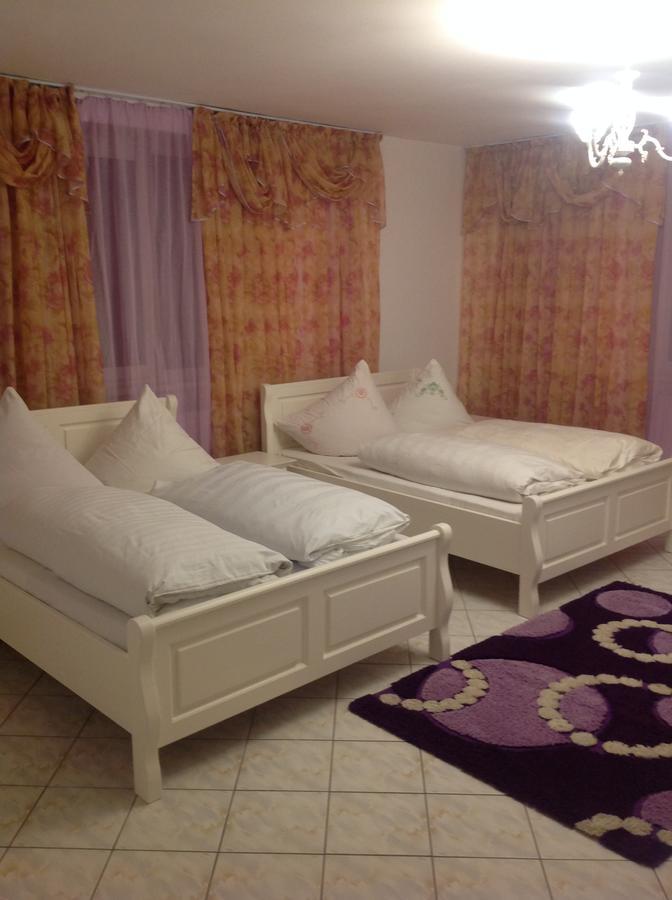 Hotel Casa Avram Suczawica Zewnętrze zdjęcie