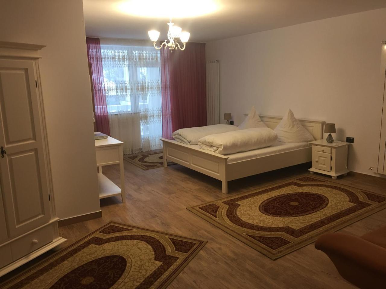 Hotel Casa Avram Suczawica Zewnętrze zdjęcie